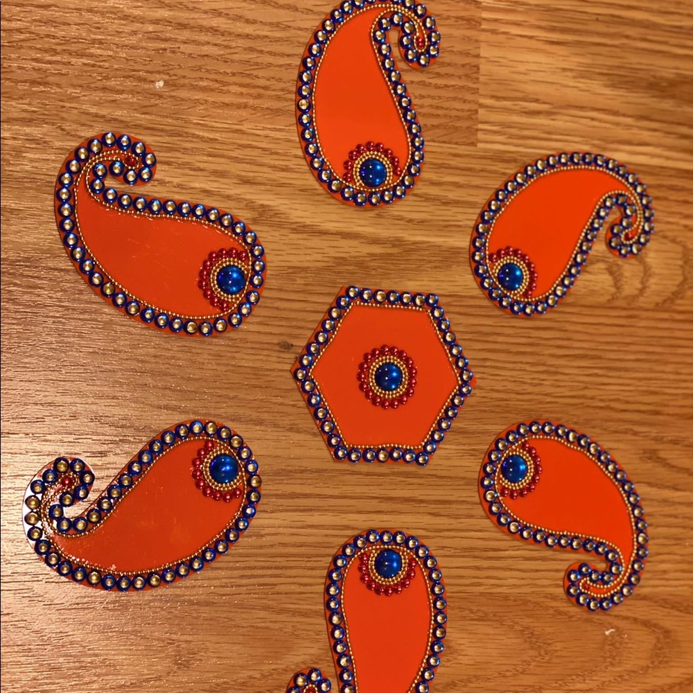 Hand crafted Acrylic Rangoli